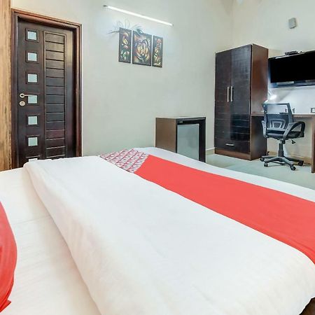Oyo 27999 Hotel Deep Sirsa Eksteriør billede