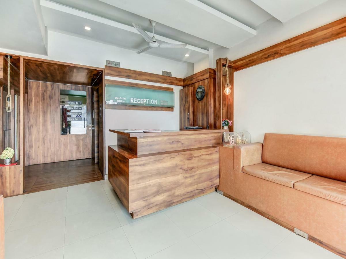 Oyo 27999 Hotel Deep Sirsa Eksteriør billede
